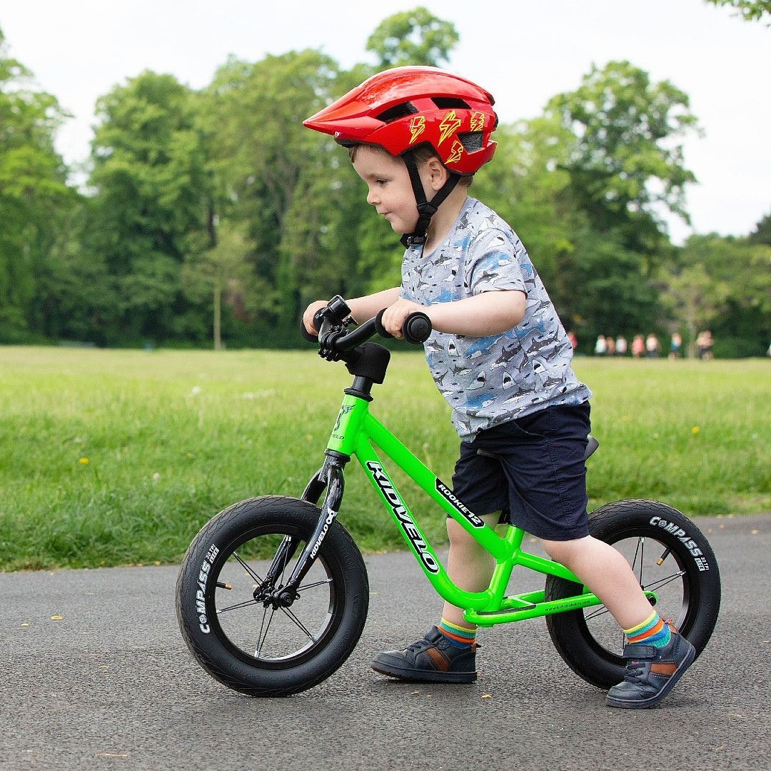 Kidvelo Balance Bike Green